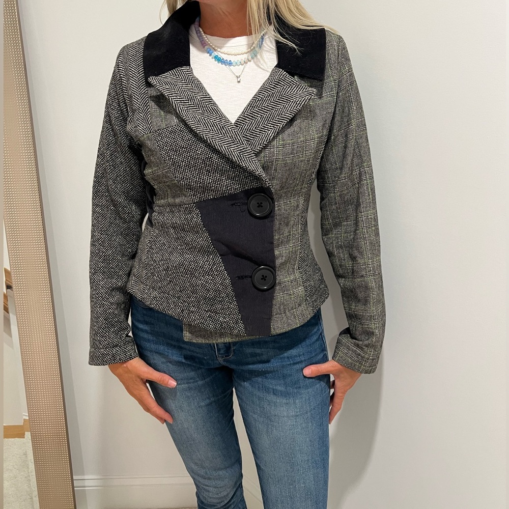 Nick & Mo Black and Gray Blazer